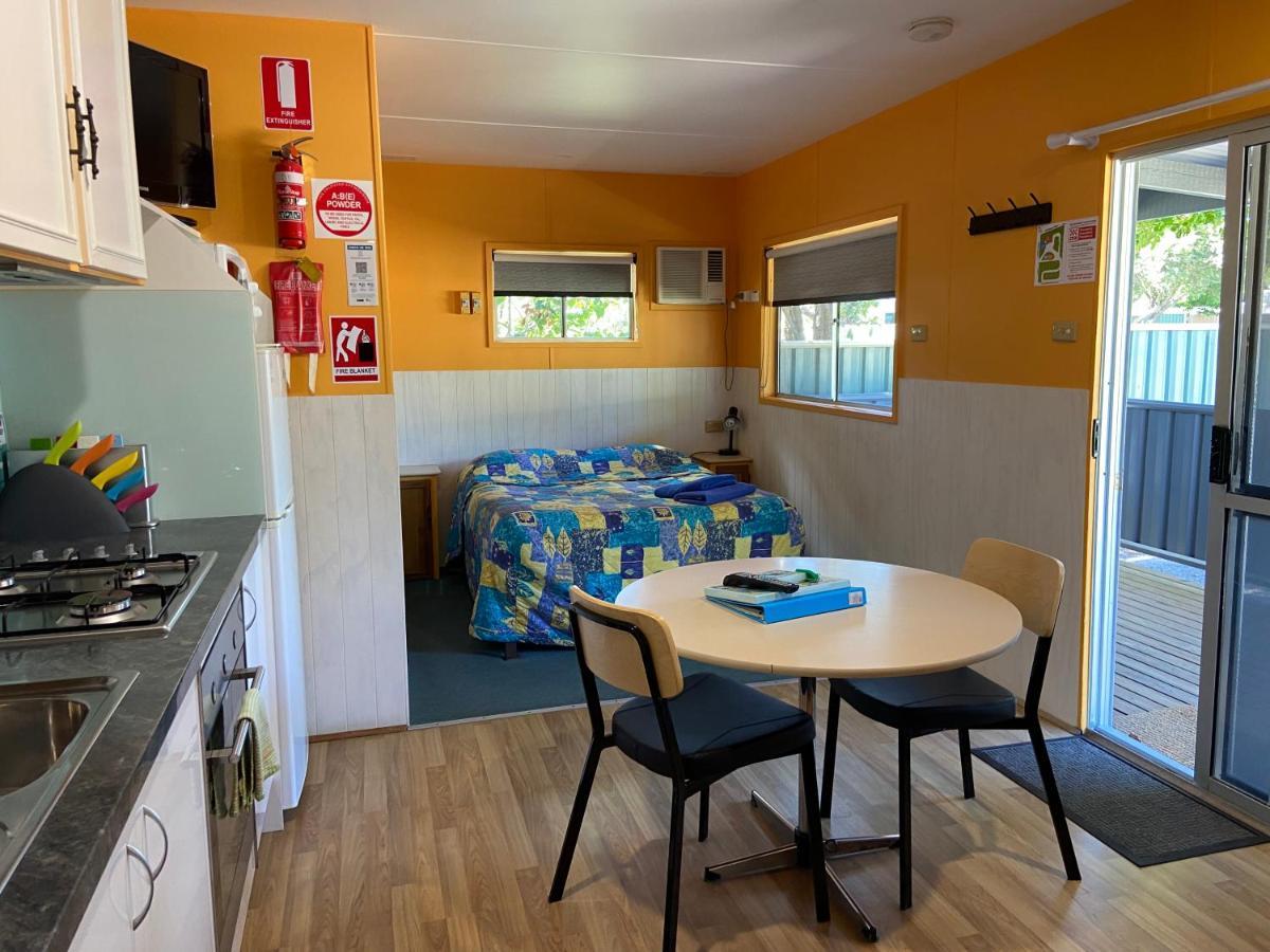 Beachcomber Caravan Park Mallacoota Exterior photo